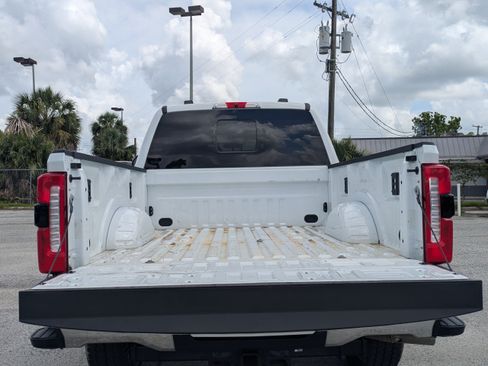Used 2024 Ford F250 Lariat AWD/4WD image 13