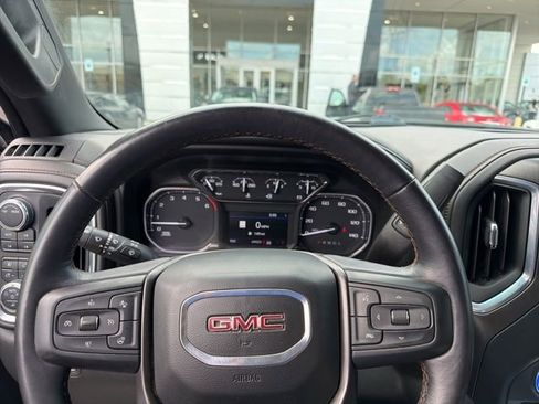 Used 2022 GMC Sierra 1500 AT4 w/ AT4 Premium Package image 7