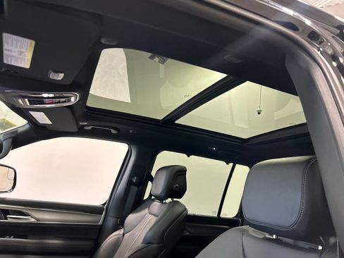 New 2026 Jeep Grand Wagoneer Limited AWD/4WD image 26