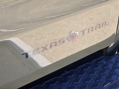 New 2026 Jeep Gladiator Sport image 11