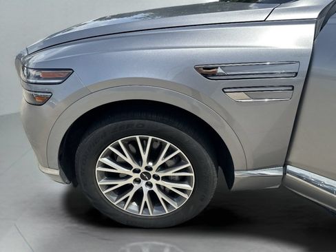 Used 2025 Genesis GV80 2.5T Standard AWD/4WD image 24