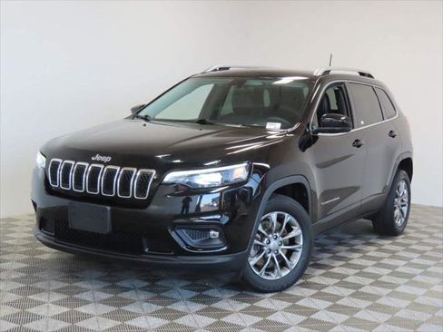 Used 2020 Jeep Cherokee Latitude Plus FWD image 1