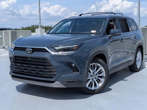 New 2026 Toyota Grand Highlander AWD image 1