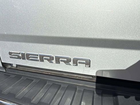 Used 2014 GMC Sierra 1500 SLT w/ SLT Crew Cab Value Package image 16