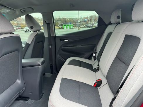 Used 2020 Chevrolet Bolt LT image 27