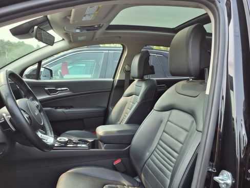 Used 2023 Kia Sportage SX Prestige image 7