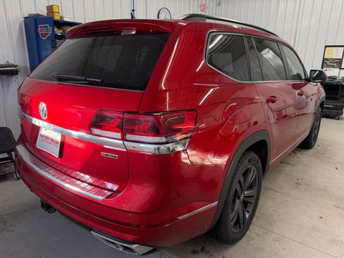 Used 2021 Volkswagen Atlas SE w/ Panoramic Sunroof Package AWD/4WD image 3