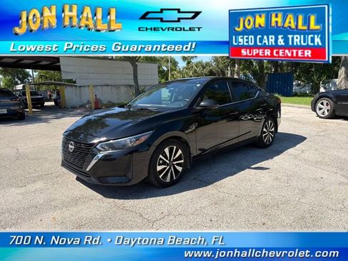 Used 2025 Nissan Sentra SV w/ SV Premium Package FWD image 2