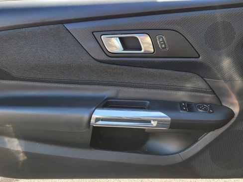 Used 2024 Ford Mustang Coupe image 23