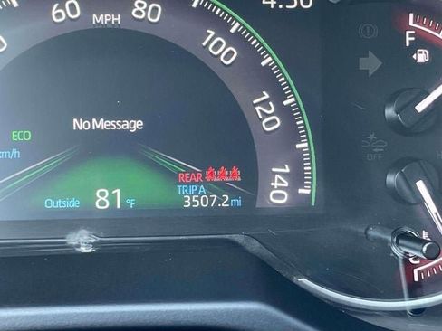 Certified 2025 Toyota RAV4 XLE AWD/4WD image 29