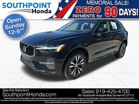 Used 2023 Volvo XC60 B5 Core FWD image 3