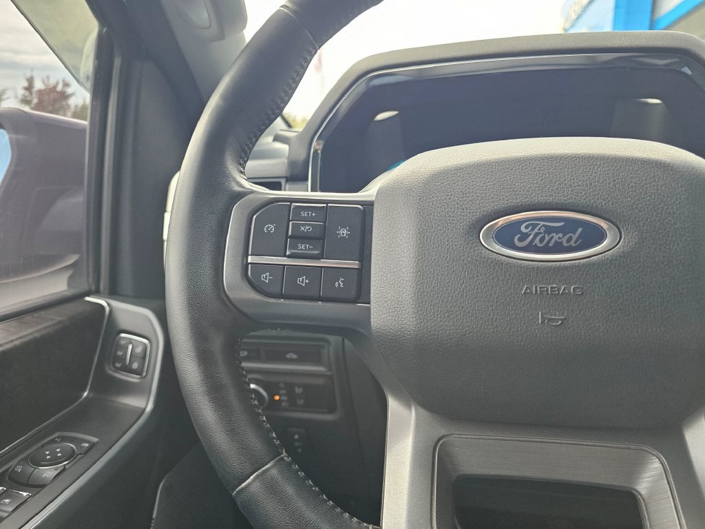 Used 2022 Ford F150 Lariat w/ Trailer Tow Package AWD/4WD image 34
