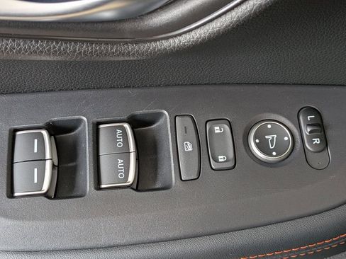 Used 2025 Honda HR-V Sport image 15