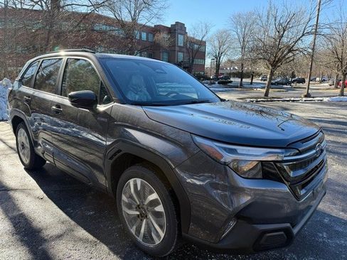 New 2025 Subaru Forester Touring image 3
