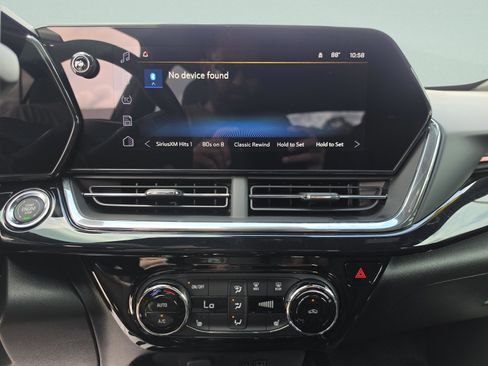 New 2026 Chevrolet Trax RS w/ Driver Confidence Package FWD image 23