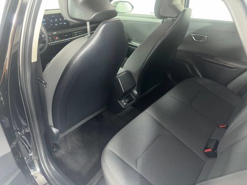 Certified 2025 Kia K4 FWD image 12
