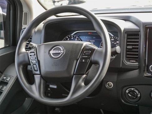 Used 2023 Nissan Frontier S w/ Technology Package image 16