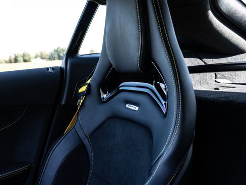 Used 2018 Mercedes-Benz AMG GT R image 20