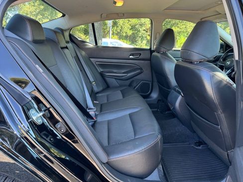 Used 2019 Nissan Altima 2.5 SR w/ SR Premium Package AWD/4WD image 13