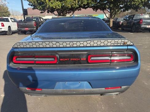 Used 2021 Dodge Challenger R/T Scat Pack image 4