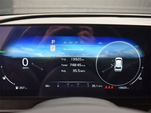 Certified 2025 Kia Sportage SX Prestige image 17