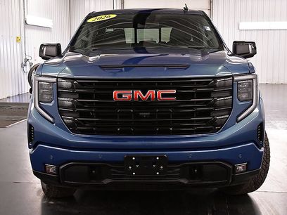 Used 2026 GMC Sierra 1500 Elevation w/ Elevation Premium Package