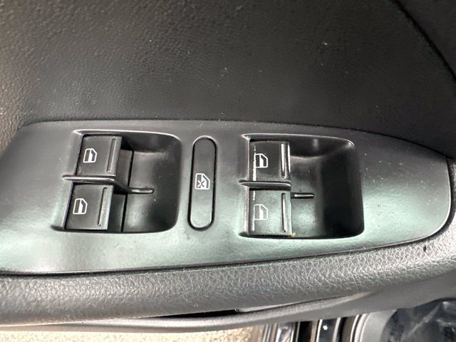 Used 2015 Volkswagen Jetta S FWD image 11