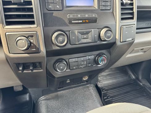 Used 2022 Ford F350 XL w/ Power Equipment Group AWD/4WD image 11