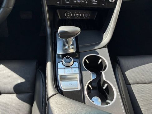 Used 2026 Genesis G70 2.5T RWD image 43
