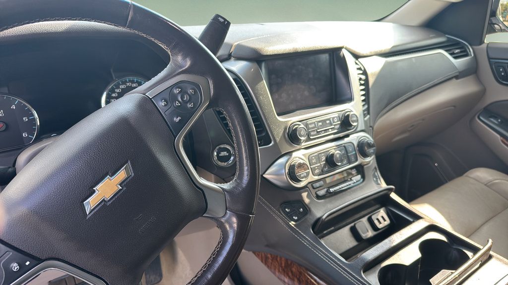 Used 2018 Chevrolet Tahoe Premier RWD image 11