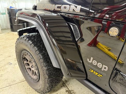 Used 2021 Jeep Wrangler Unlimited Rubicon w/ Xtreme Recon 35" Tire Package image 9