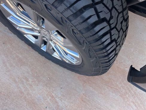 Used 2024 Ford F150 King Ranch w/ FX4 Off-Road Package image 9