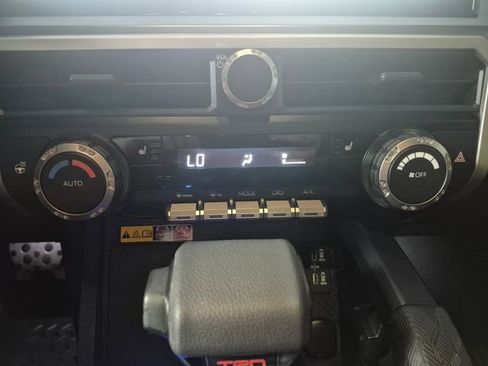 Used 2024 Toyota Tacoma TRD Sport w/ TRD Sport Upgrade Package AWD/4WD image 27