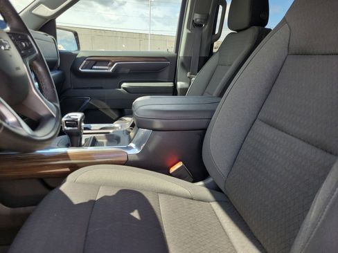 Used 2023 Chevrolet Silverado 1500 RST AWD/4WD image 20