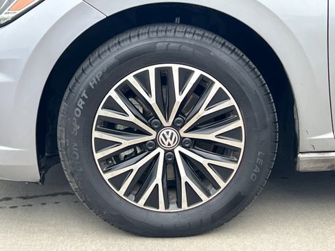 Used 2021 Volkswagen Jetta S image 24