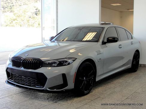 Used 2023 BMW 330e w/ M Sport Package image 44