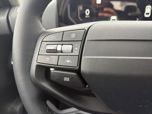 New 2025 Kia K4 EX image 36