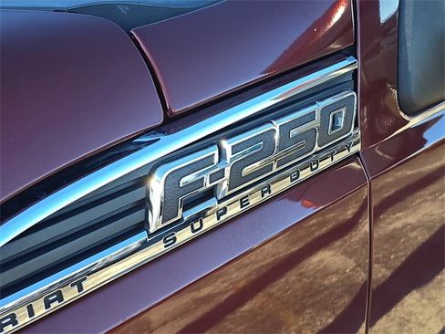 Used 2015 Ford F250 King Ranch image 9