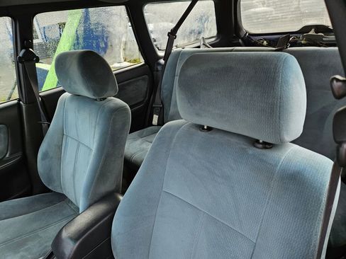 Used 1996 Subaru Legacy L image 11