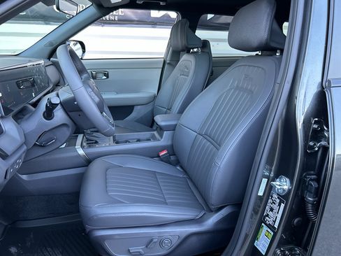New 2027 Kia Seltos X-Line S w/ X-Line S Premium Package AWD/4WD image 11
