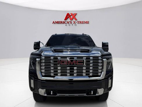 Used 2024 GMC Sierra 2500 Denali w/ Denali Reserve Package AWD/4WD image 9