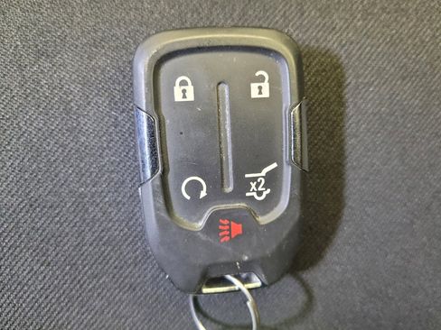 Used 2021 GMC Terrain SLE w/ Driver Convenience Package FWD image 32