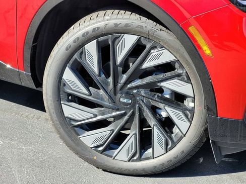 New 2026 Lincoln Nautilus Reserve AWD/4WD image 9