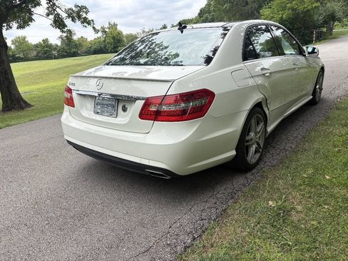 Used 2012 Mercedes-Benz E 350 Sedan w/ Lane Tracking Pkg image 11
