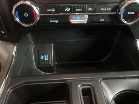 Used 2024 Ford F150 XLT w/ Mobile Office Package image 22