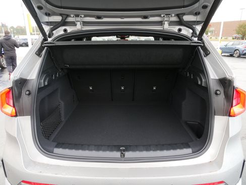 New 2025 BMW X1 xDrive28i w/ Technology Package image 15