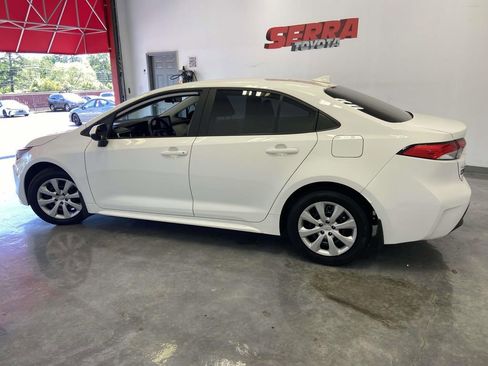 Certified 2025 Toyota Corolla LE FWD image 6