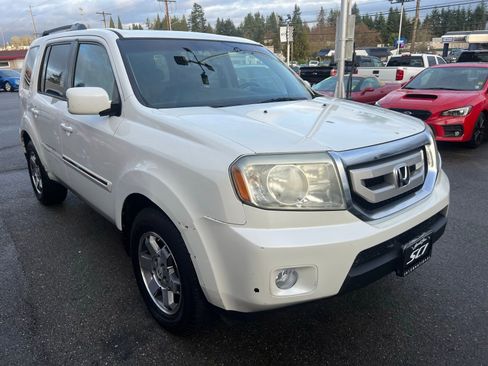 Used 2011 Honda Pilot Touring image 6