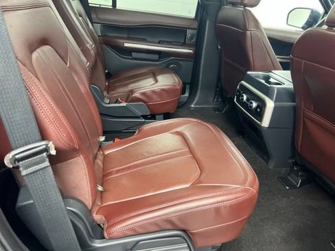 Used 2023 Ford Expedition Limited AWD/4WD image 27