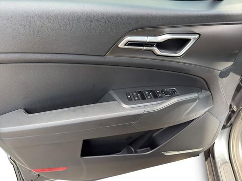 New 2026 Kia Sportage LX FWD image 7